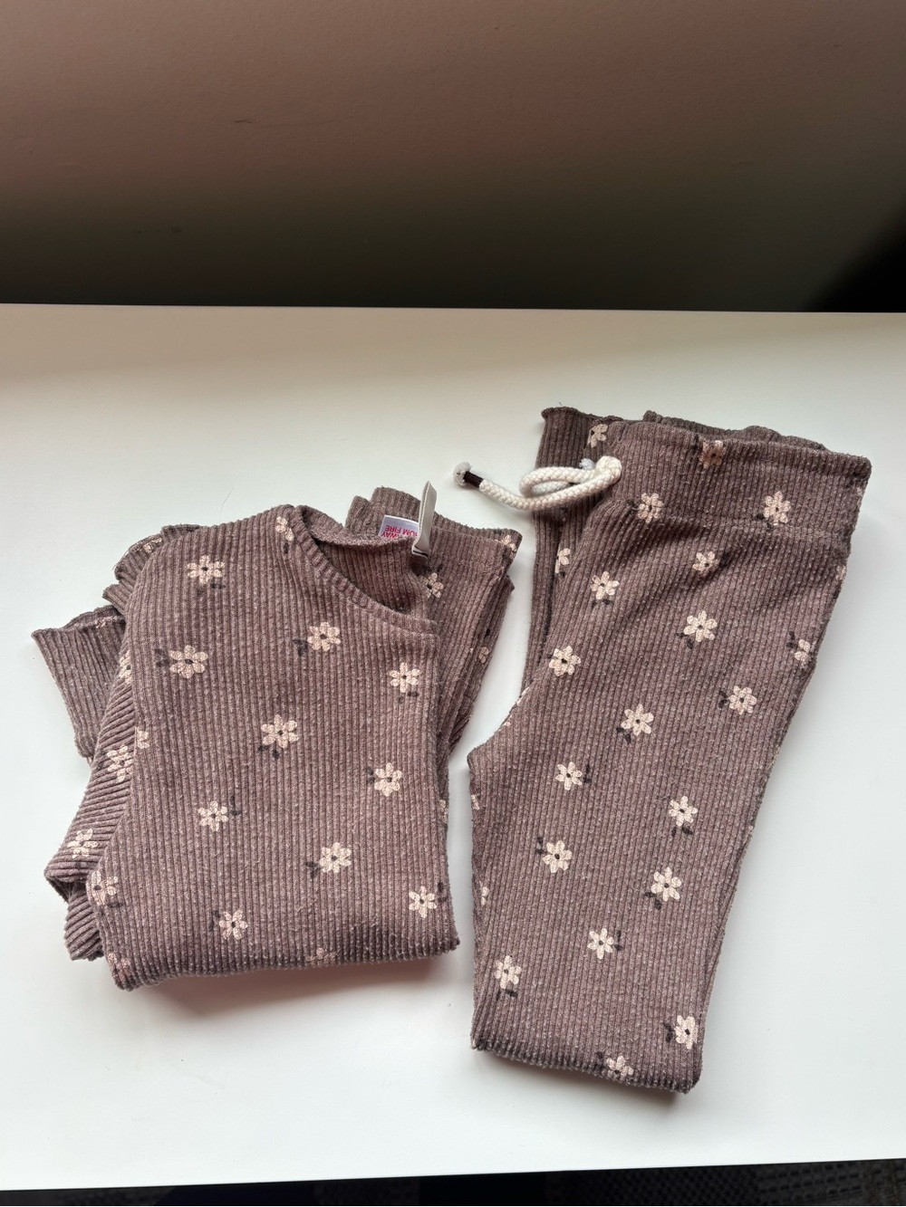 Zara girls brown flowery matching set